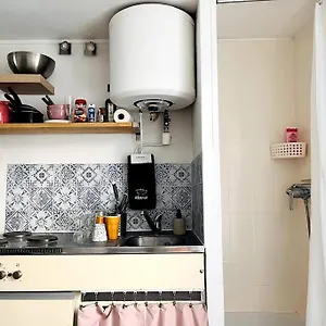 Cute Marais Private For 2 Apartment Paris